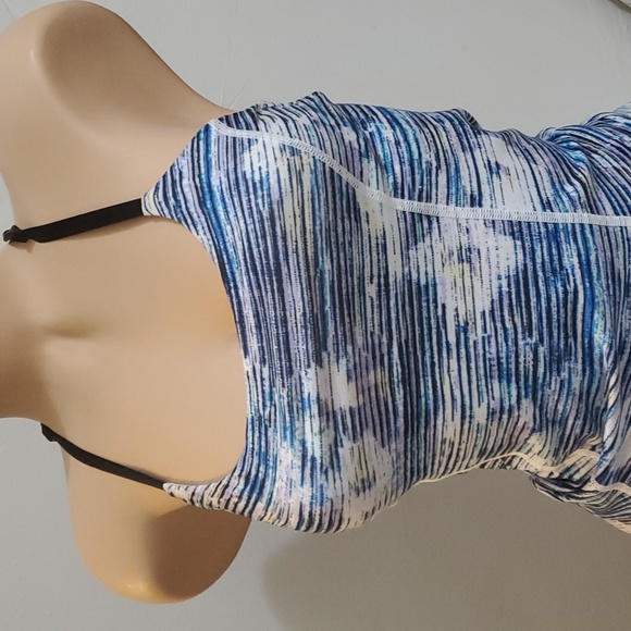 Lululemon purple/blue racerback top 6 - Picture 8 of 8
